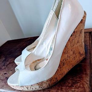 Size 8 Vincci